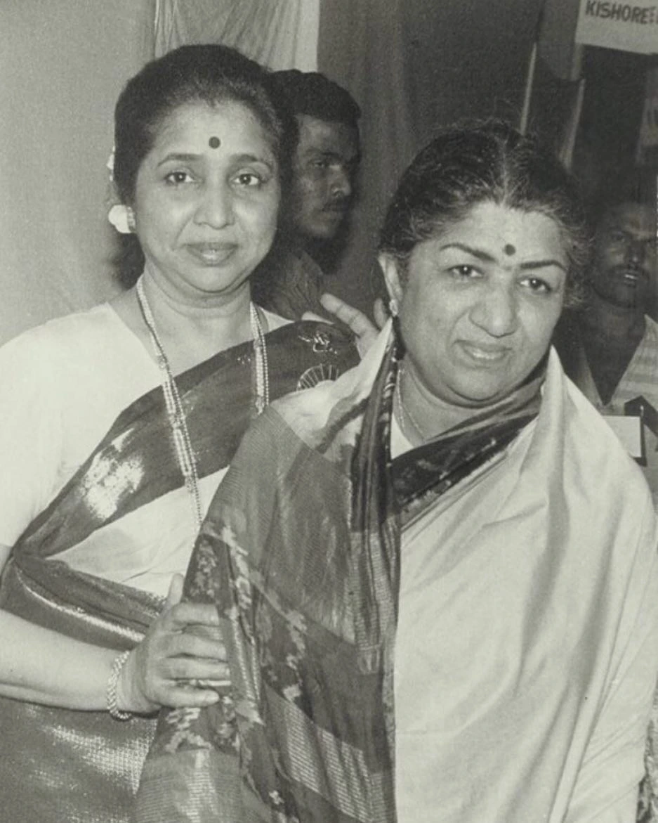 Singer Asha Bhosle Old Photos