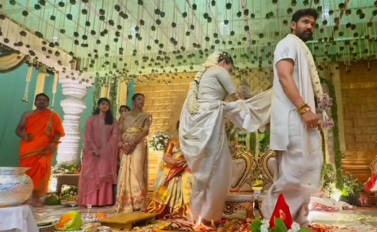 Bellamkonda Sai Sreenivas Kavya Reddy Wedding Photos