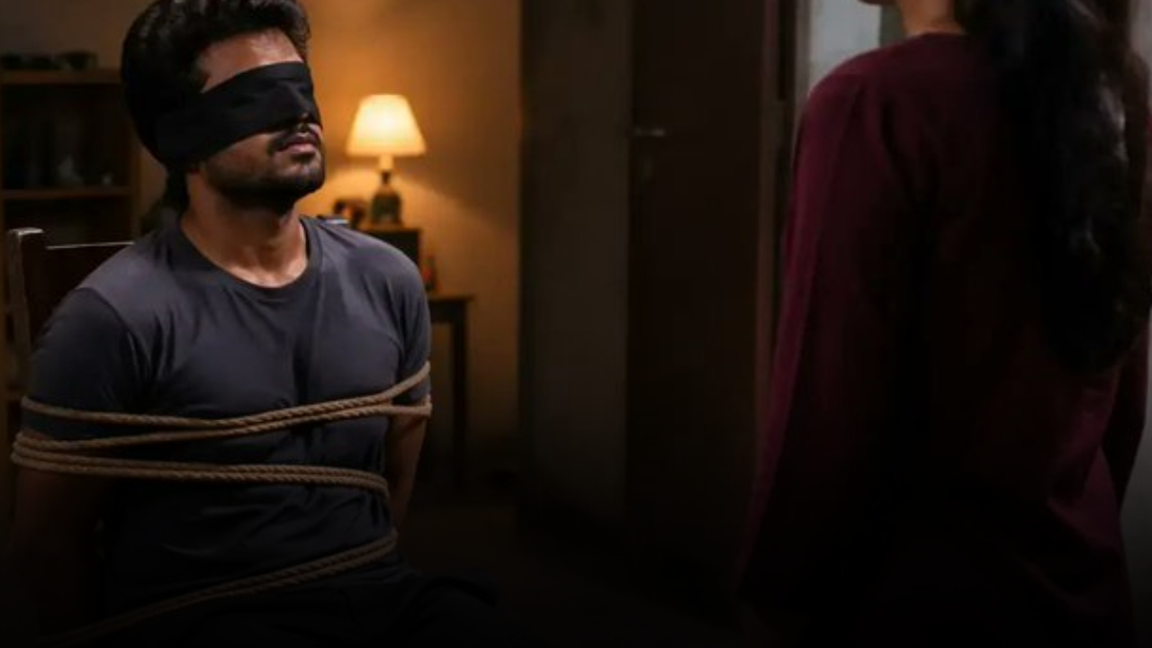 Bengaluru Horror : వామ్మో సైకో ప్రేయసి.. కొత్తగా లవ్ ప్రపోజ్ చేస్తానని.. ప్రియుడ్ని కుర్చీకి కట్టేసి నిప్పంటించింది.. ఎందుకలా చేసిందంటే?