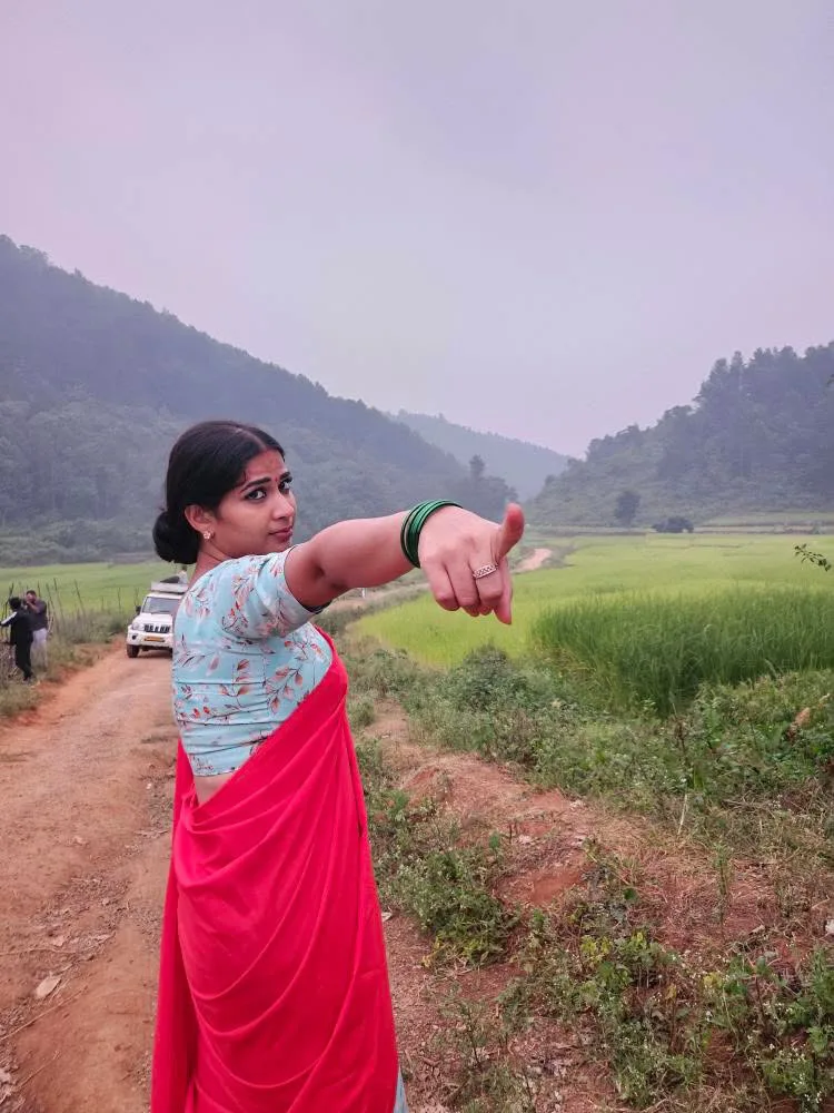 Bigg Boss fame Inaya Sultana engaged in agricultural work