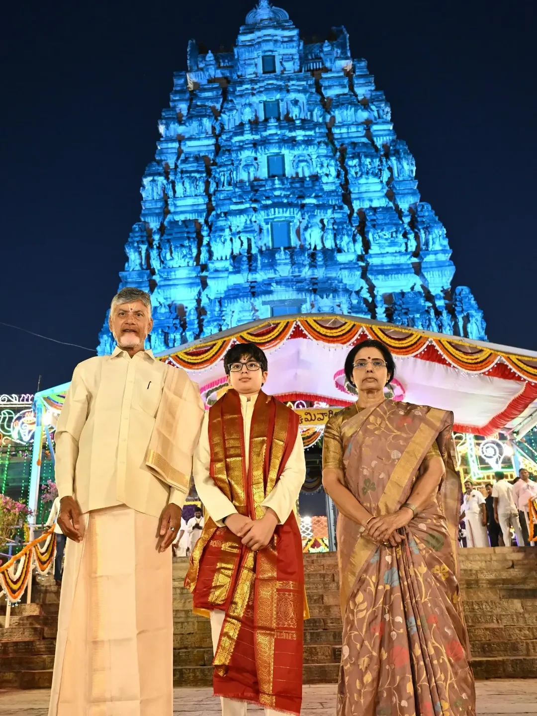 CM Chandrababu Visits Vontimitta SeethaRama Kalyanam With Family