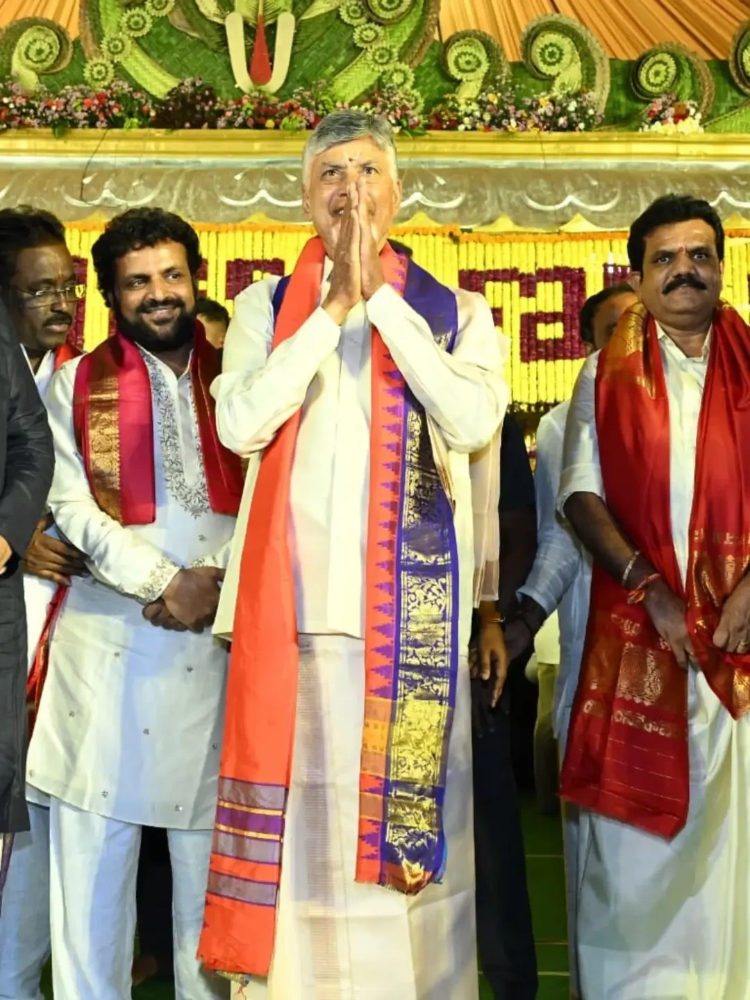 CM Chandrababu Visits Vontimitta SeethaRama Kalyanam With Family