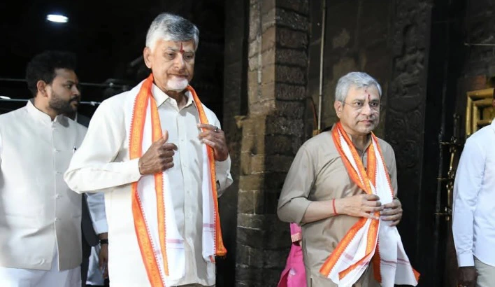 CM Chandrababu Naidu Visits Simhachalam Temple