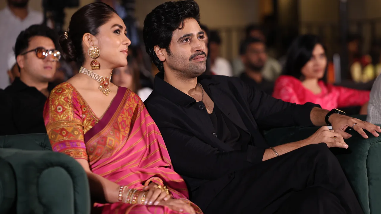 Adivi Sesh Mrunal Thakur Dacoit Pre Release Event