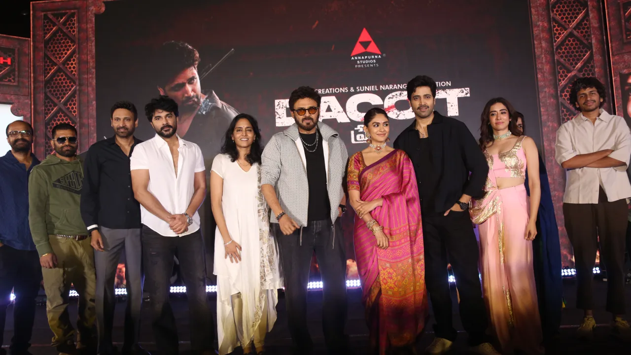 Adivi Sesh Mrunal Thakur Dacoit Pre Release Event