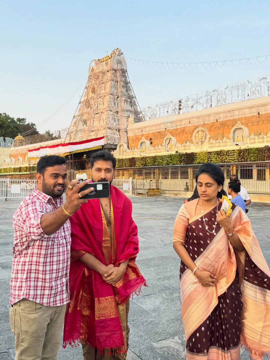 Director Bobby Kolli visits Tirumala with his wife