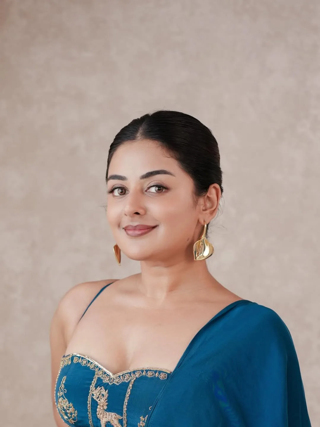 Drishyam esther anil latest photos