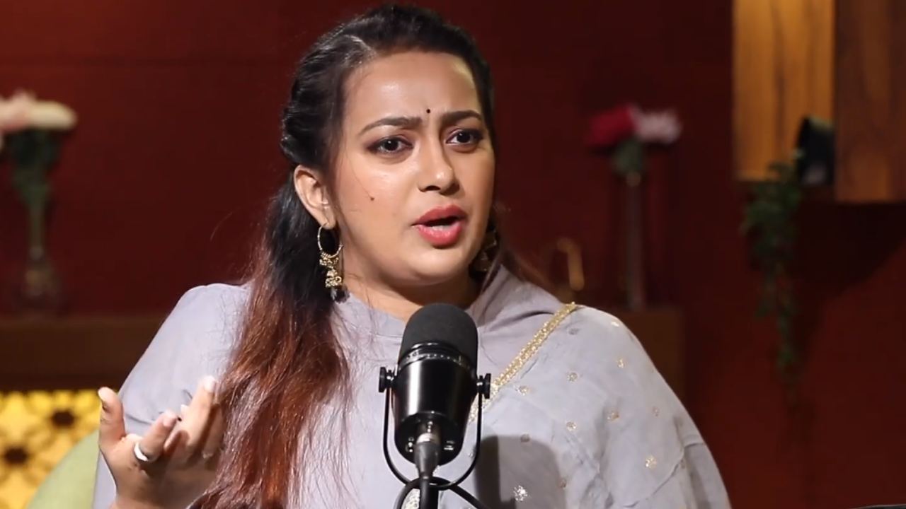 Ester Noronha: ఇకమీదట అలాంటి పాత్రలు చేయను.. చచ్చిపోయినట్టు అనిపించింది.. డబ్బుకోసం ఒప్పుకోలేను