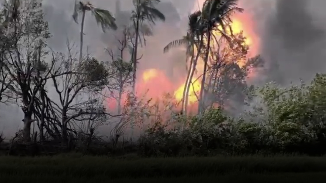 Kerala Blast : బాణసంచా ఫ్యాక్టరీలో పేలుడు.. ఆరుగురు మృతి.. 40మందికిపైగా గాయాలు