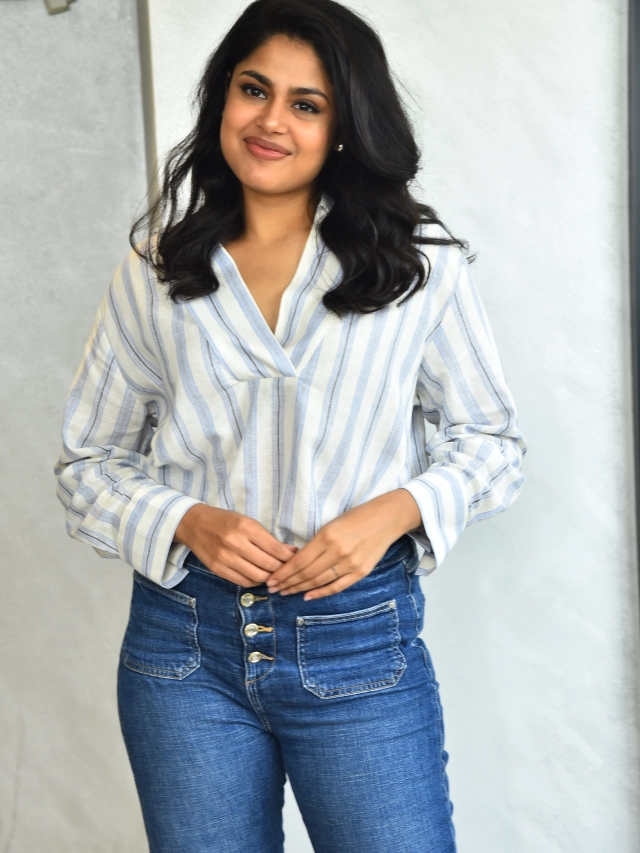 Faria Abdullah Stylish Looks