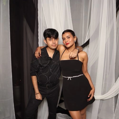 Hebah Patel Enjoying Party with Friends