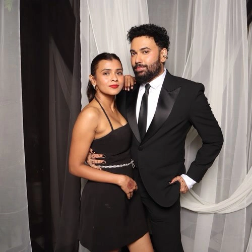 Hebah Patel Enjoying Party with Friends