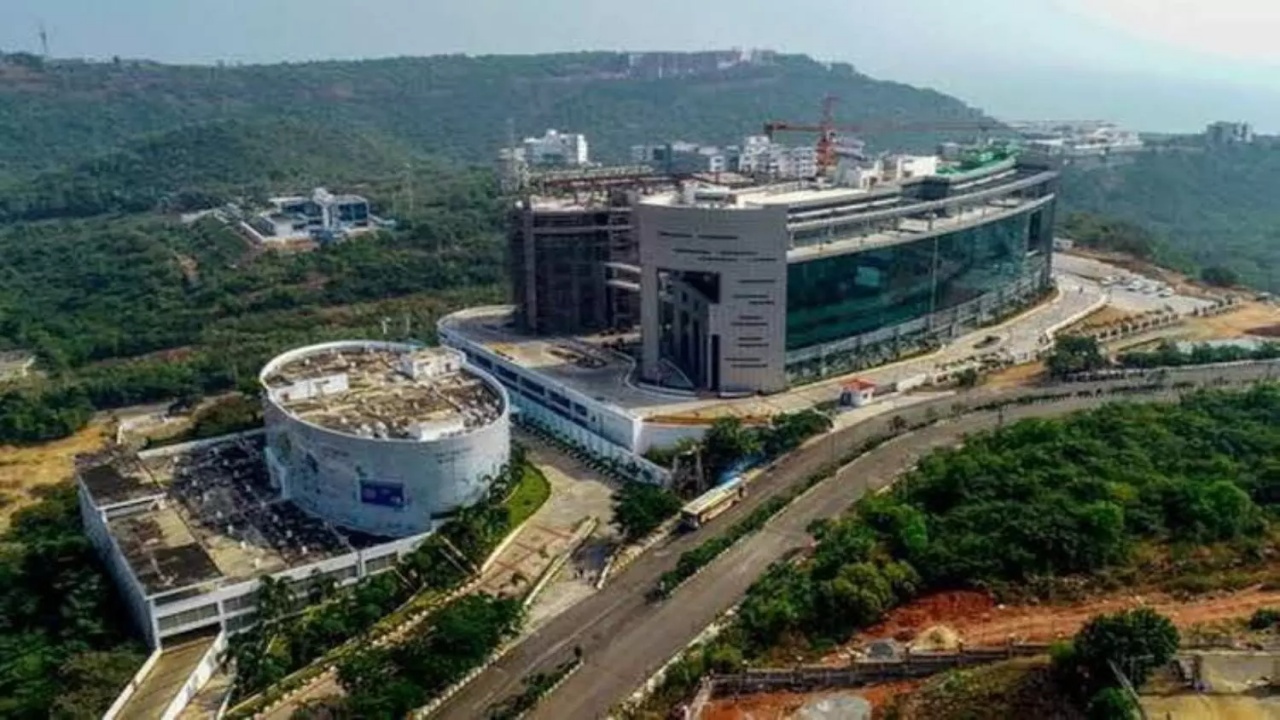 AP Infosys : APకి మరో దిగ్గజ IT సంస్థ.. రూ.750 కోట్ల పెట్టుబడితో 20 ఎకరాల్లో.. తొలి ఏడాదిలోనే 7 వేల మందికి ఉద్యోగాలు..