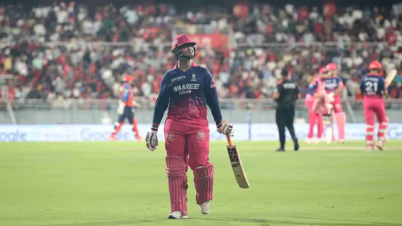 PBKS vs RR : అర్ష్‌దీప్ సింగ్ ఎంత ప‌ని చేశావ‌య్యా.. పాపం బుడ్డోడు.. చారిత్రాత్మ‌క ‘సెంచ‌రీ’ రికార్డు జ‌స్ట్ మిస్‌..