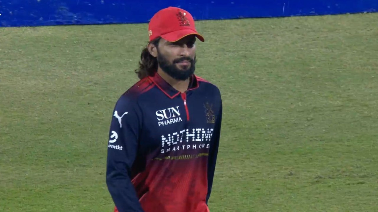 Rajat Patidar : అత‌డే మా కొంప‌ముంచాడు.. ఆర్‌సీబీ కెప్టెన్ ర‌జ‌త్ పాటిదార్ కీల‌క వ్యాఖ్య‌లు..