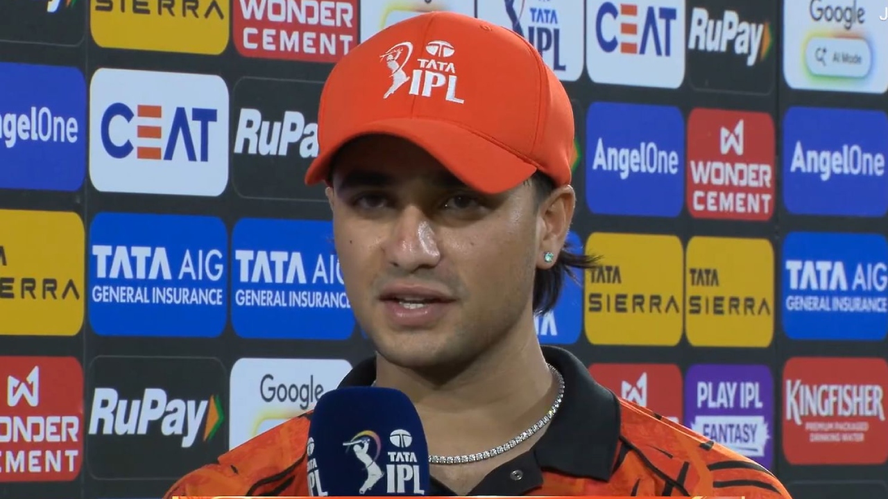 Abhishek Sharma : అభిషేక్ శ‌ర్మ ఆస‌క్తిక‌ర వ్యాఖ్య‌లు.. నాన్న స్క్రీన్ ప‌క్క‌నే కూర్చుంటారు..  L సెలెబ్రేషన్స్ ఎందుకంటే..?