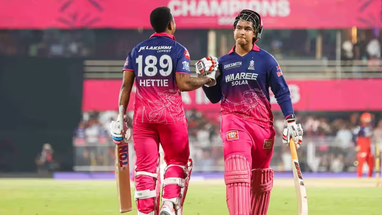 Vaibhav Sooryavanshi : బెంగ‌ళూరు పై వైభ‌వ్ సూర్య‌వంశీ విధ్వంసం.. కేఎల్ రాహుల్, య‌శ‌స్వి జైస్వాల్‌, యూస‌ఫ్ ప‌ఠాల రికార్డులు బ్రేక్‌..