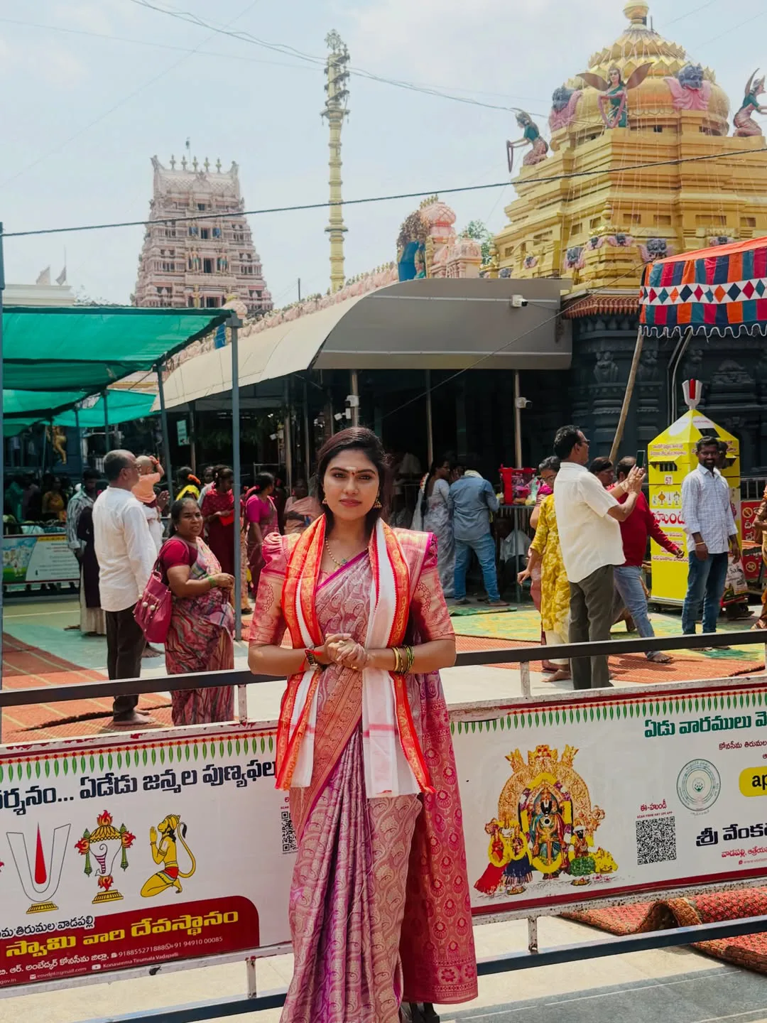 Jabardasth actress SatyaSri at Vadapalli Venkateswara Swamy Temple