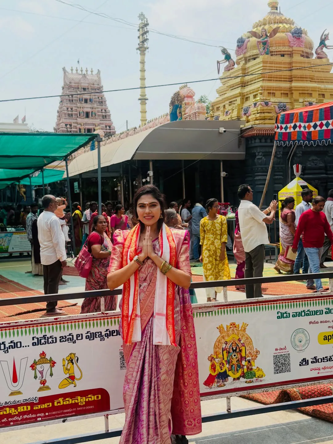 Jabardasth actress SatyaSri at Vadapalli Venkateswara Swamy Temple