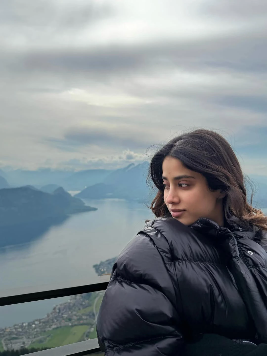 Janhvi Kapoor Enjoying Vacation in Switzerland