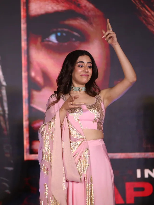 Jonita Gandhi Shines in Dacoit Pre Release Event
