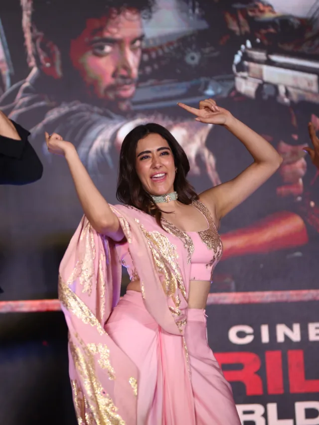 Jonita Gandhi Shines in Dacoit Pre Release Event