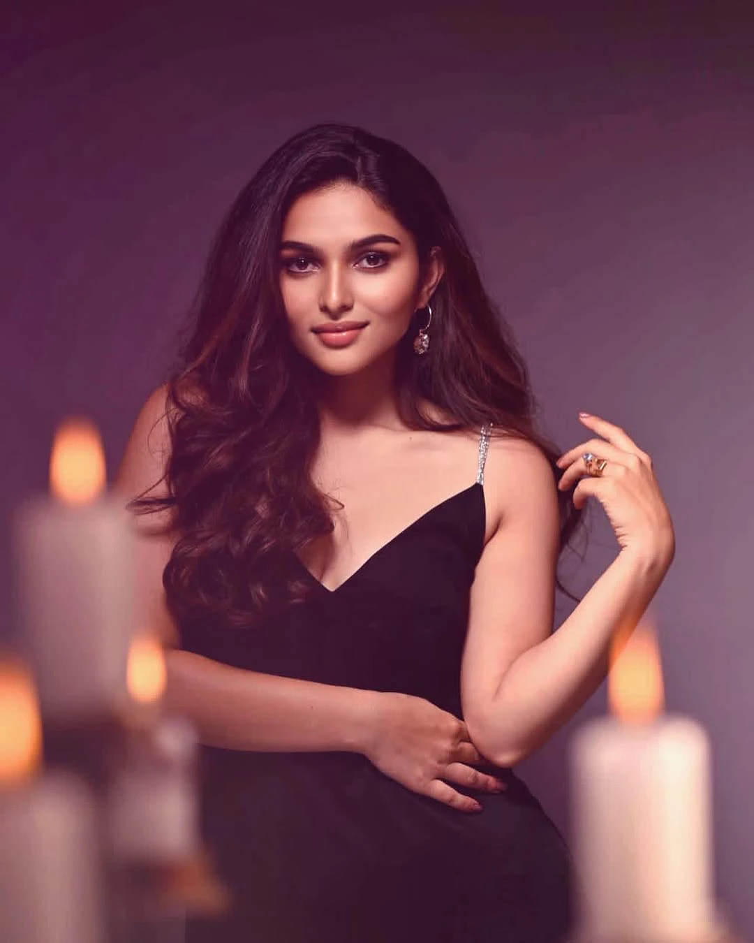 Kayadu Lohar Sizzling Photos