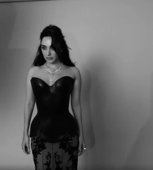 Kiara Advani Stunning Looks in Black Dress