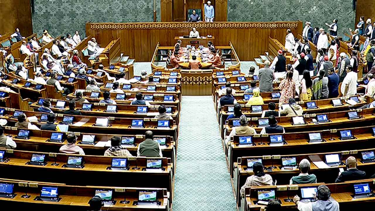 Delimitation Bill: లోక్‌సభ స్థానాలు 850కి పెంపు..! నియోజకవర్గాల పునర్‌ విభజనపై కేంద్రం ప్రతిపాదనలు