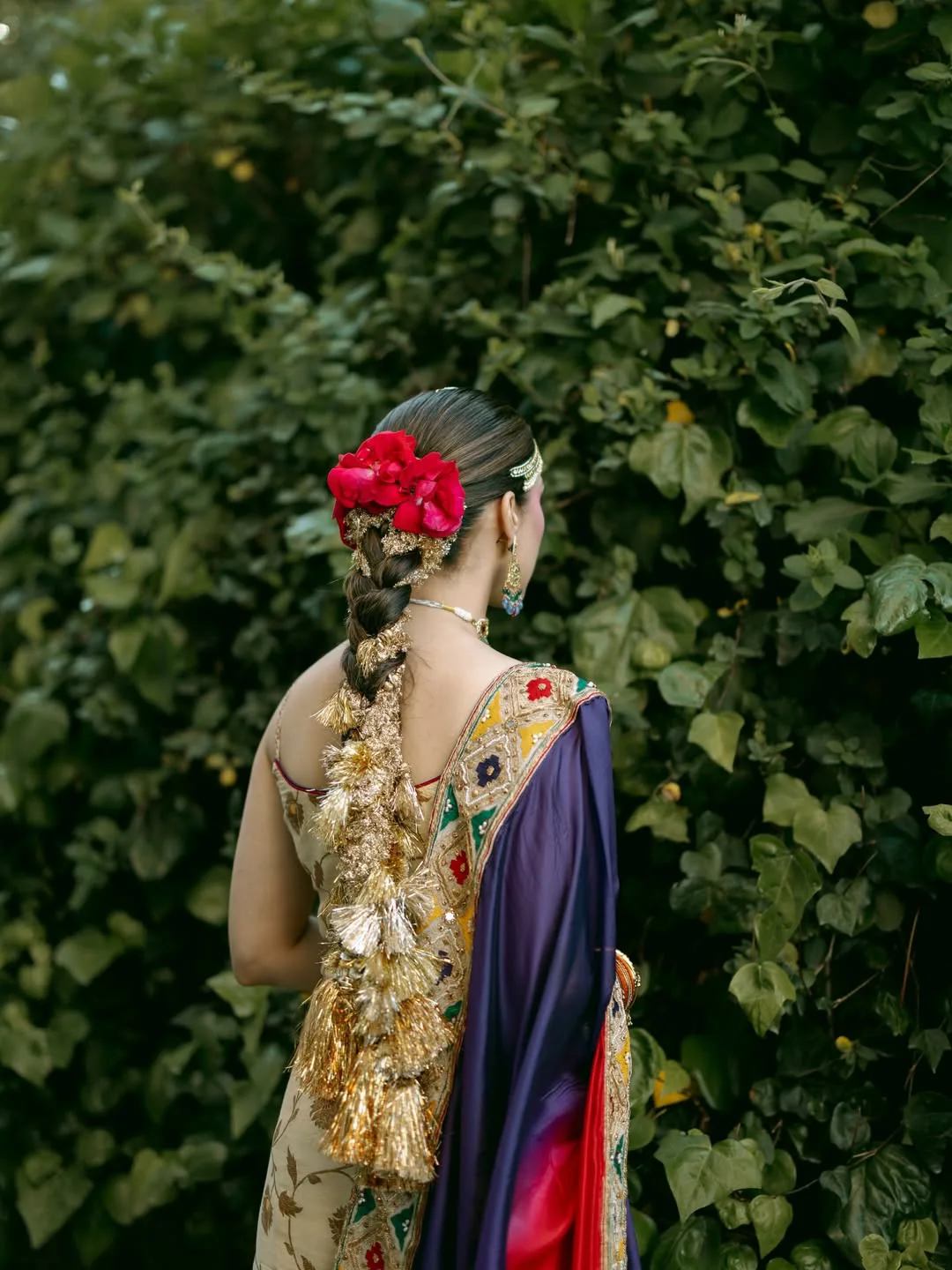 Mehreen Pirzada emotional comments saying she wore her mother wedding lehenga as her haldi garaara