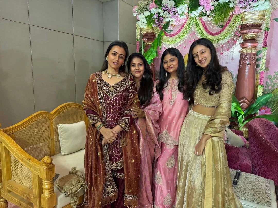 Namrata Shirodkar Sitara Ghattamaneni Attends a Wedding