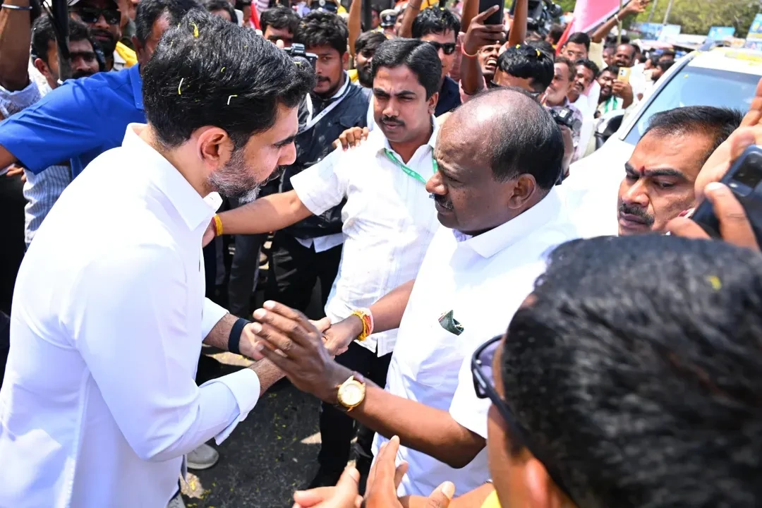Nara Lokesh Inaugurated NTR Statue in Karnataka