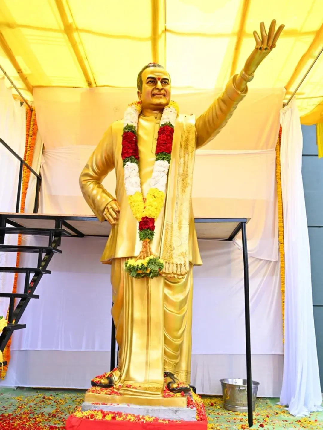 Nara Lokesh Inaugurated NTR Statue in Karnataka