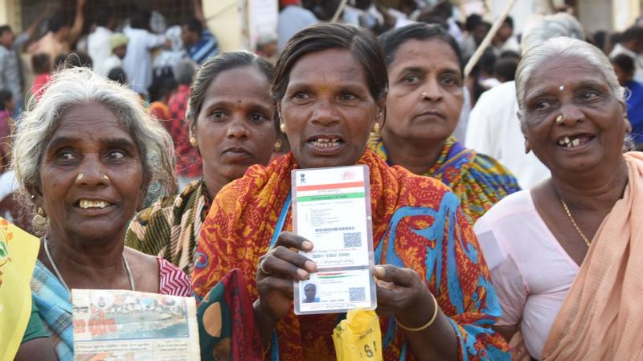 New Aasara Pensions 2026 : కొత్తగా 2 లక్షల మందికి ఫించను.. ఈ పత్రాలన్నీ ఉన్నాయా.. ఎక్కడ దరఖాస్తు చేయాలంటే