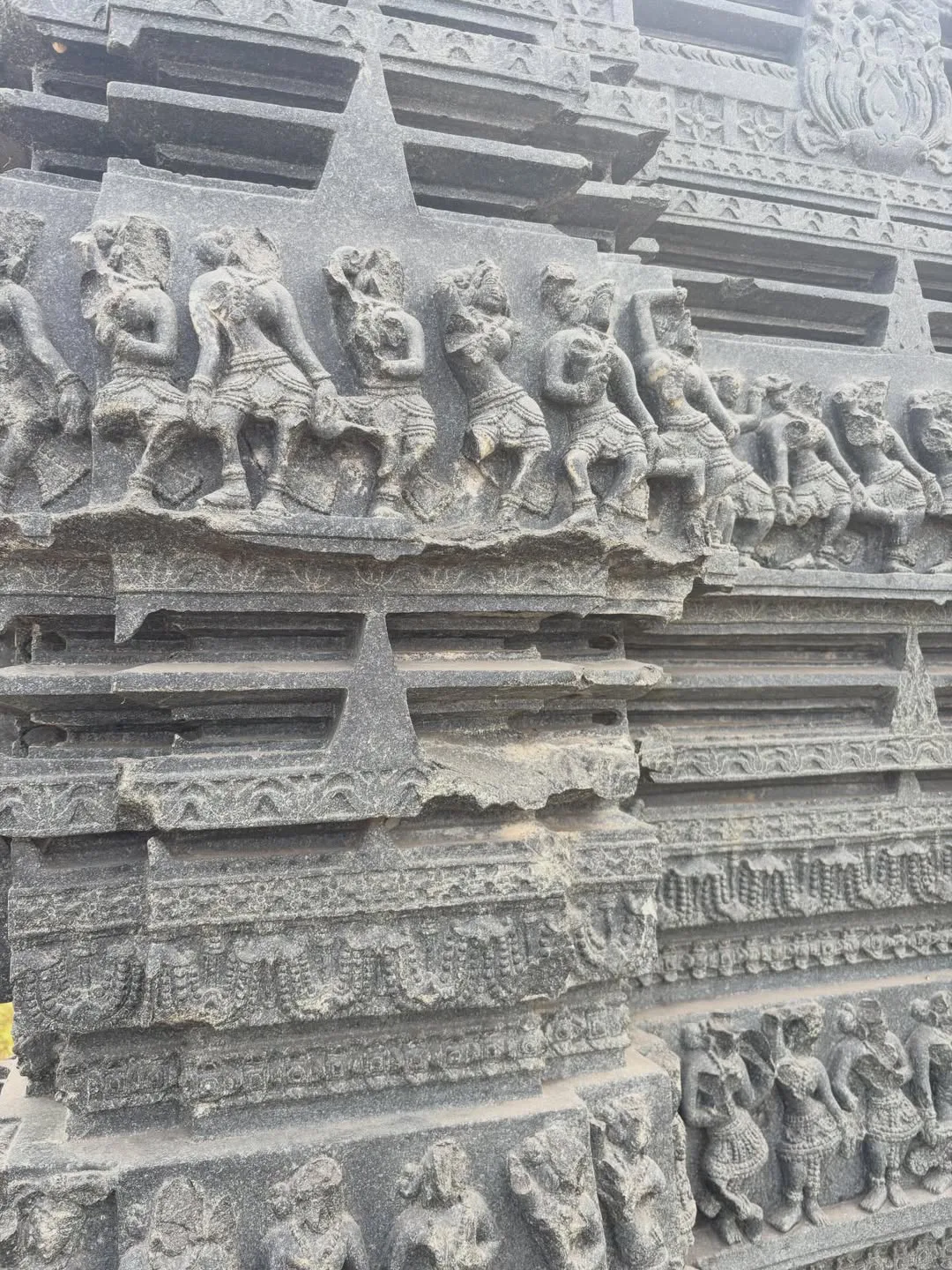 Pawan Kalyan wife Anna Lezhneva visited Thousand Pillar Temple in Warangal