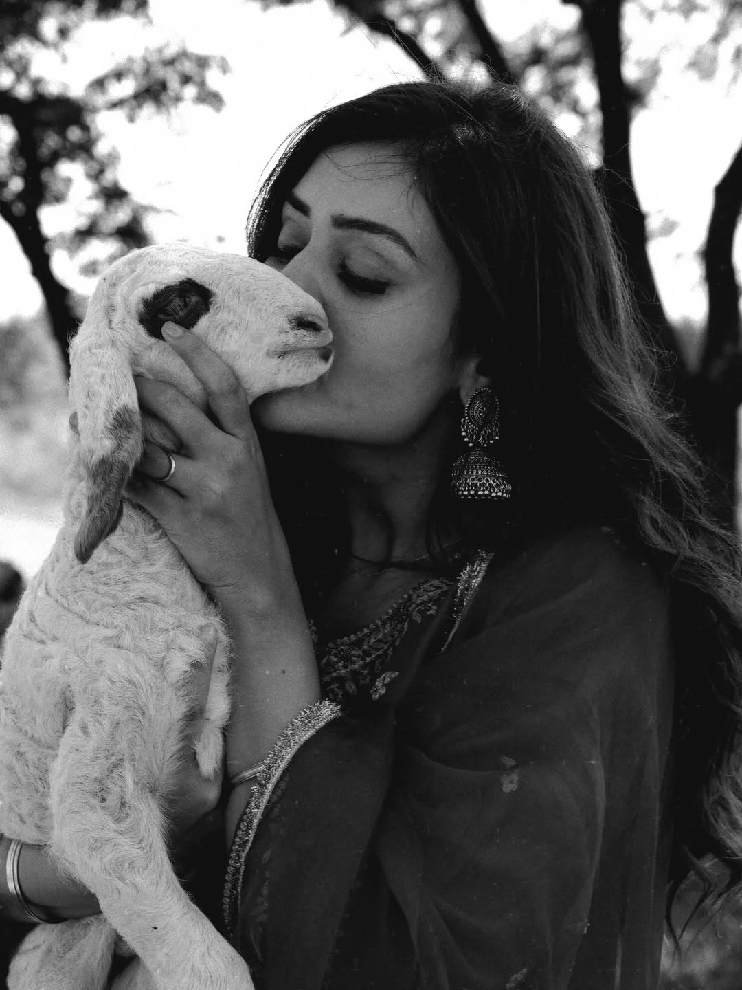 Payal Rajput Cute Photos with lambs