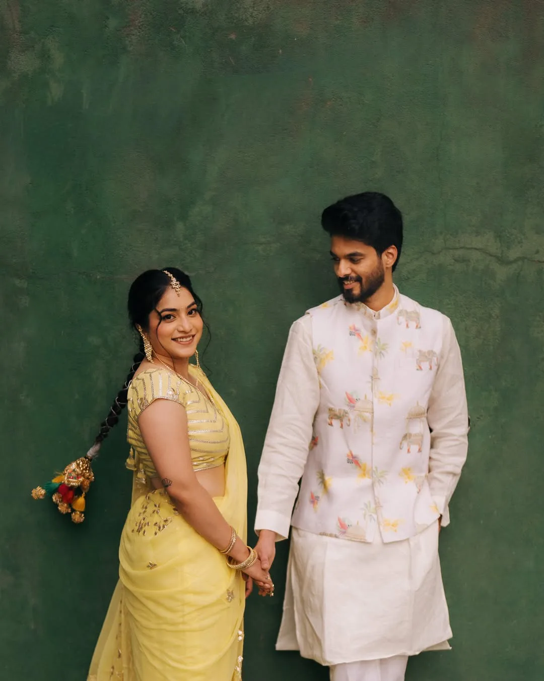 Punarnavi Bhupalam shares special photos with her husband