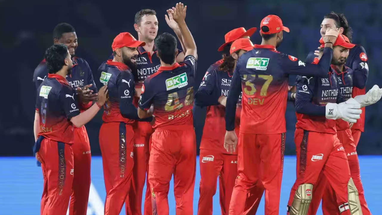 RCB : ఆర్‌సీబీ రికార్డు సేఫ్.. ఇప్ప‌ట్లో ఎవ్వ‌రూ తాక‌లేరు..