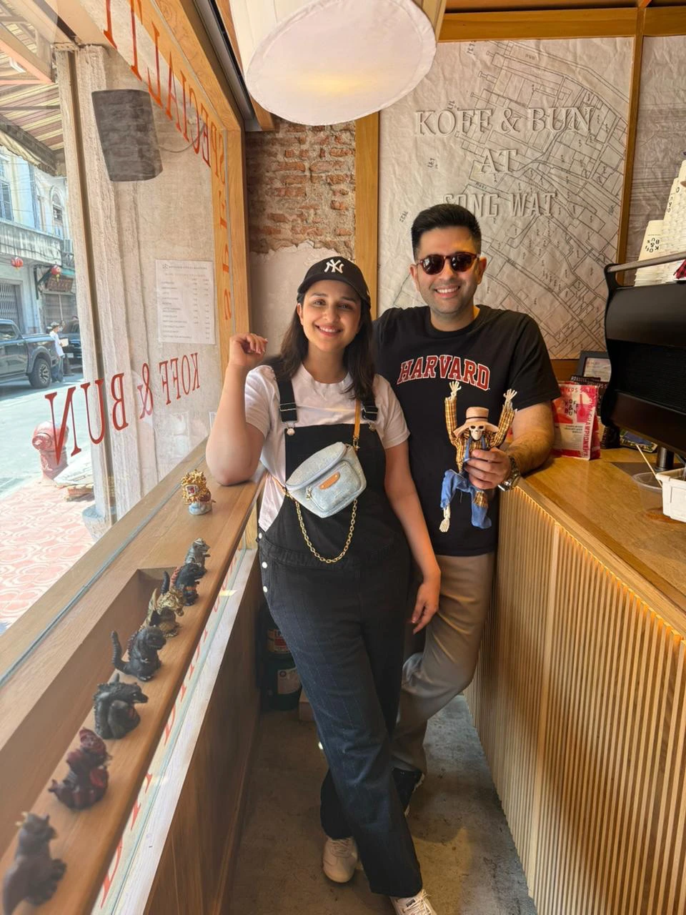 Raghav Chadha Parineeti Chopra Cute Photos