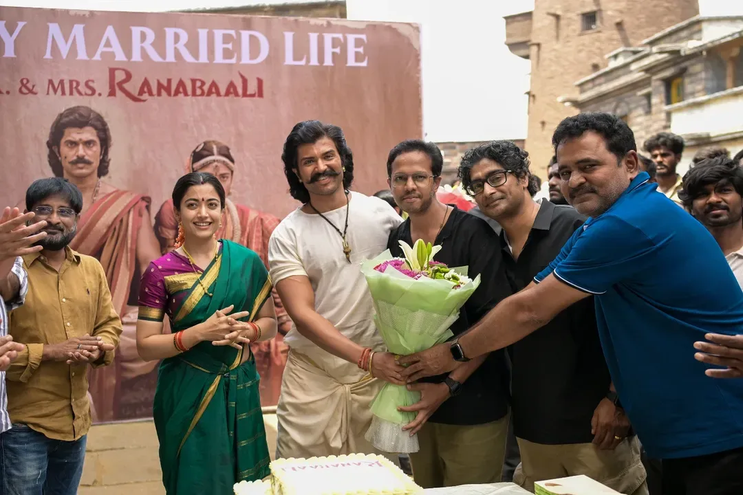 Ranabaali movie Team Gives Grand Welcome to Vijay and Rashmika
