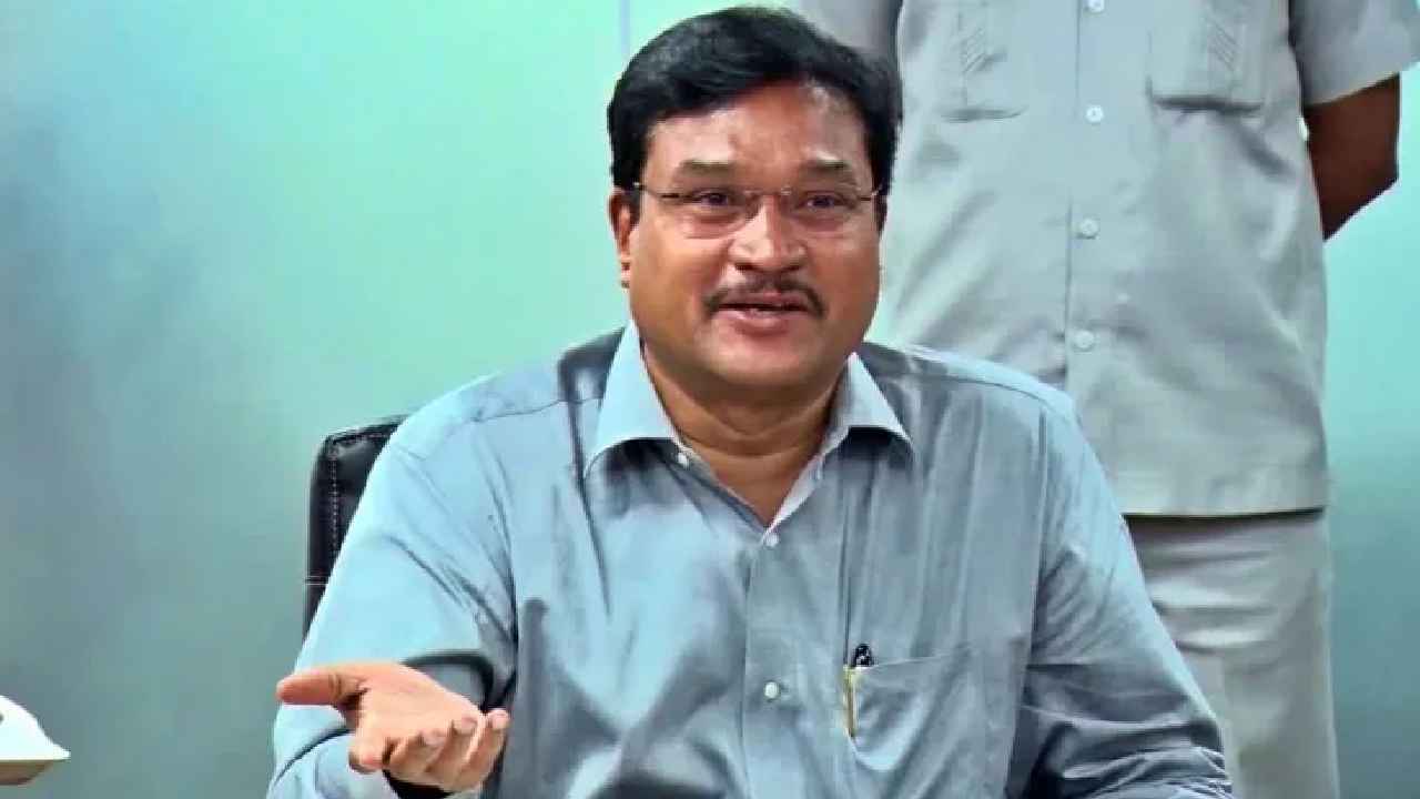 Hydraa: హైడ్రాకు హైకోర్టు నోటీసులు..! ఫేక్ ప్రచారం అంటూ హైడ్రా కమిషనర్ ఆగ్రహం