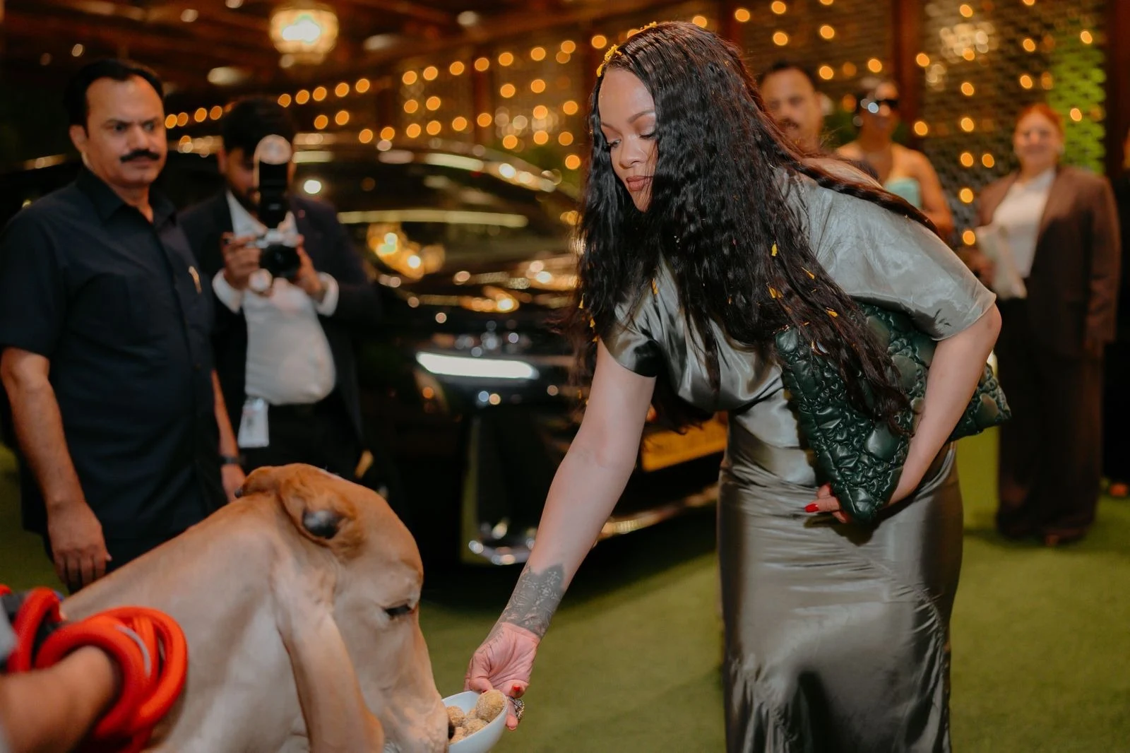 World Famous Pop Singer Rihanna Participated in Ambani Home Pooja Ceremony