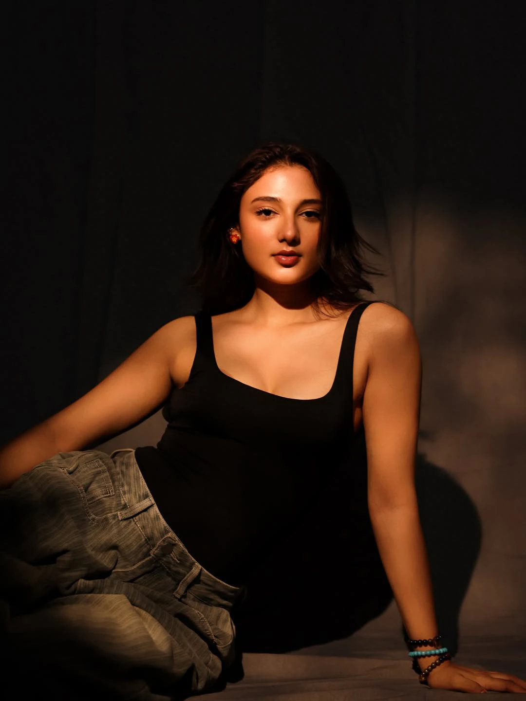 Ritika Nayak Sizzling Poses in Black Outfit