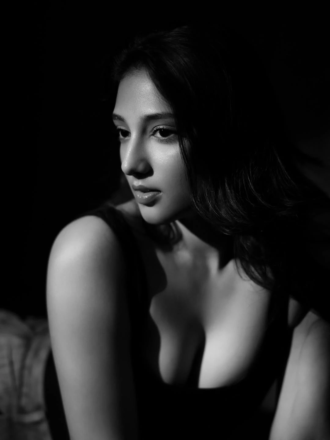 Ritika Nayak Sizzling Poses in Black Outfit