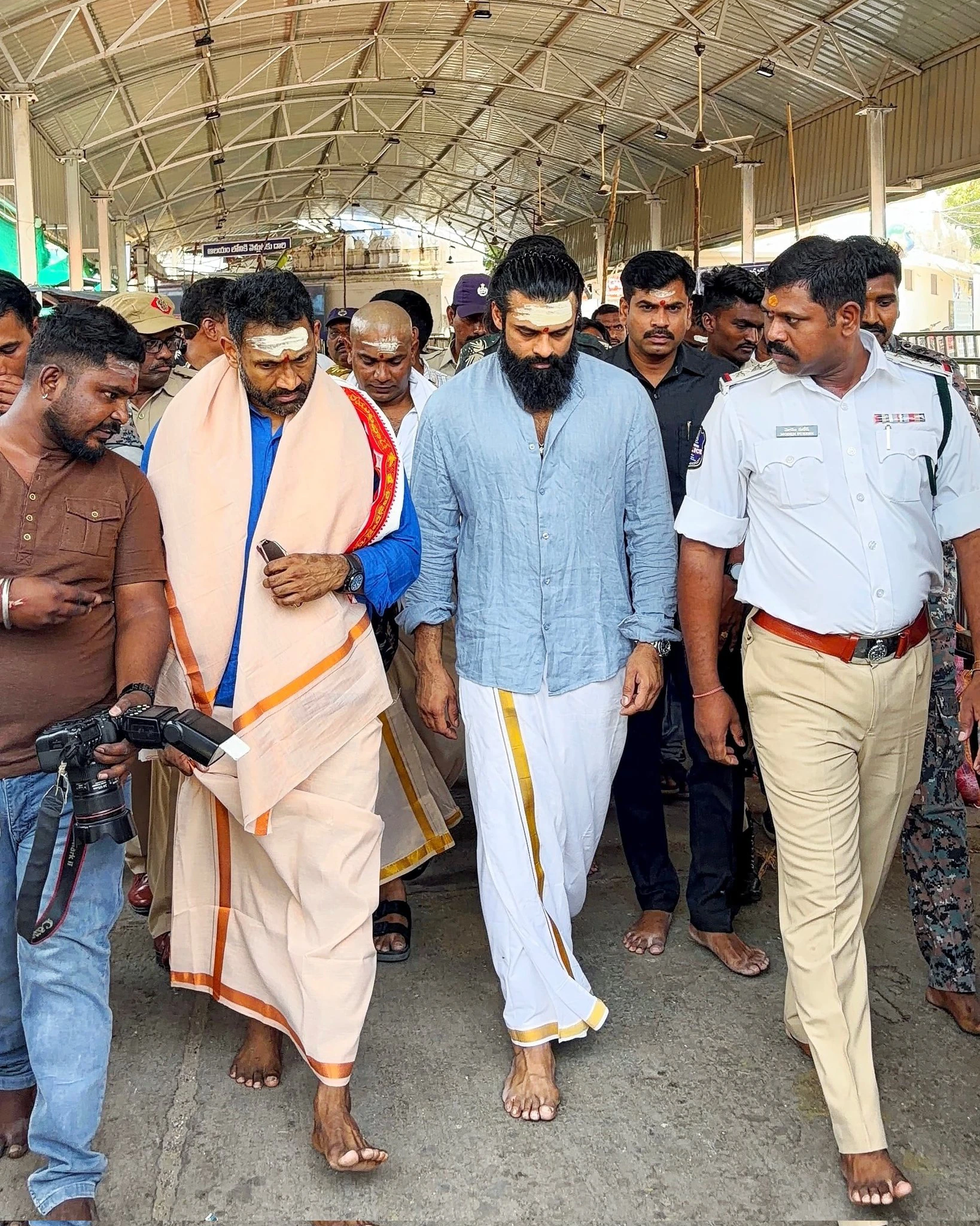 Sai Durgha Tej Visits Vemulavada Kondagattu Temples