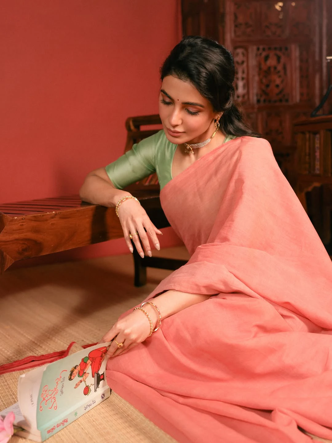 Samantha Turned as Bapu Bomma