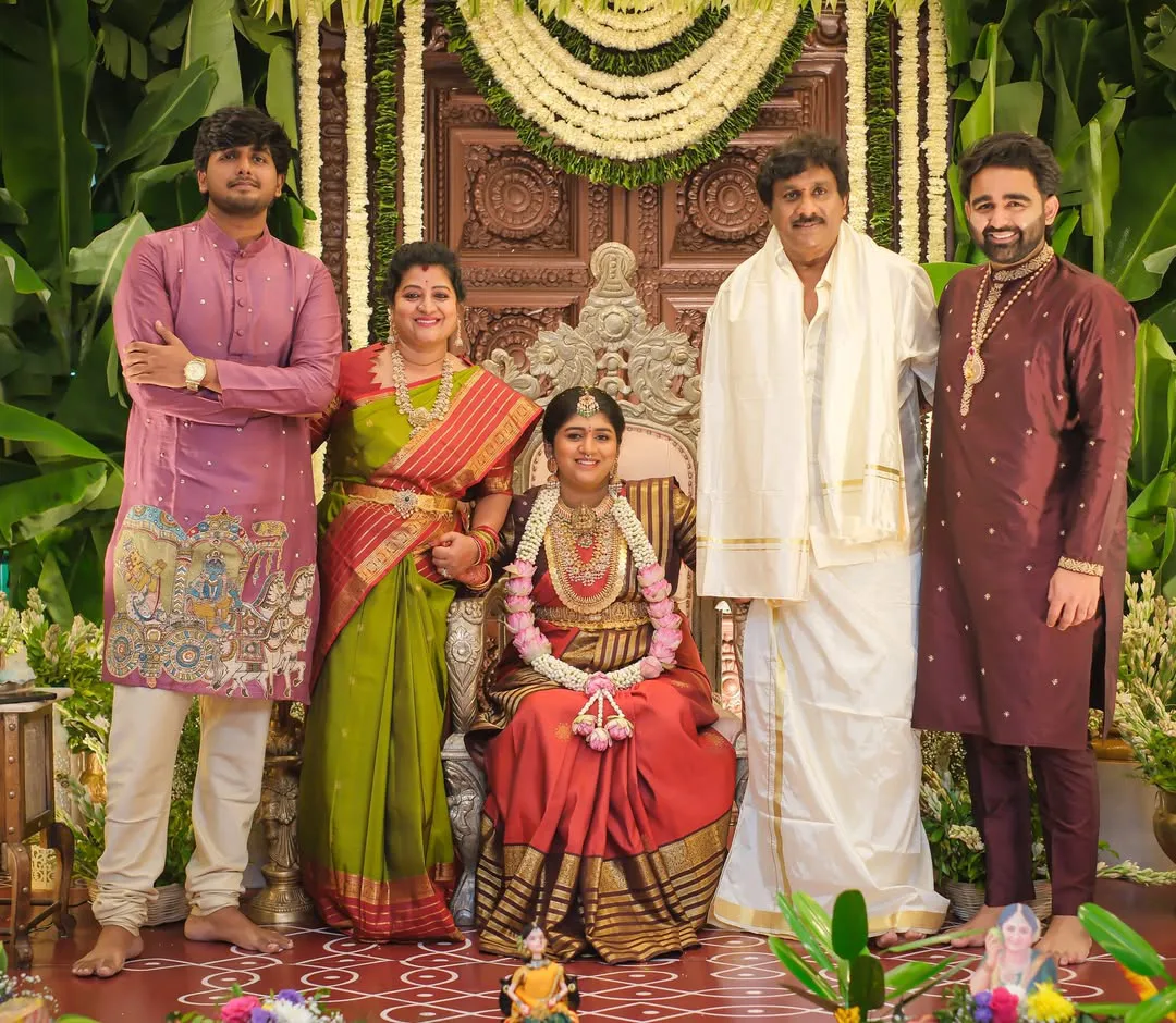 Singer Raghu Kunche daughter Raga Kunche baby shower ceremony photos