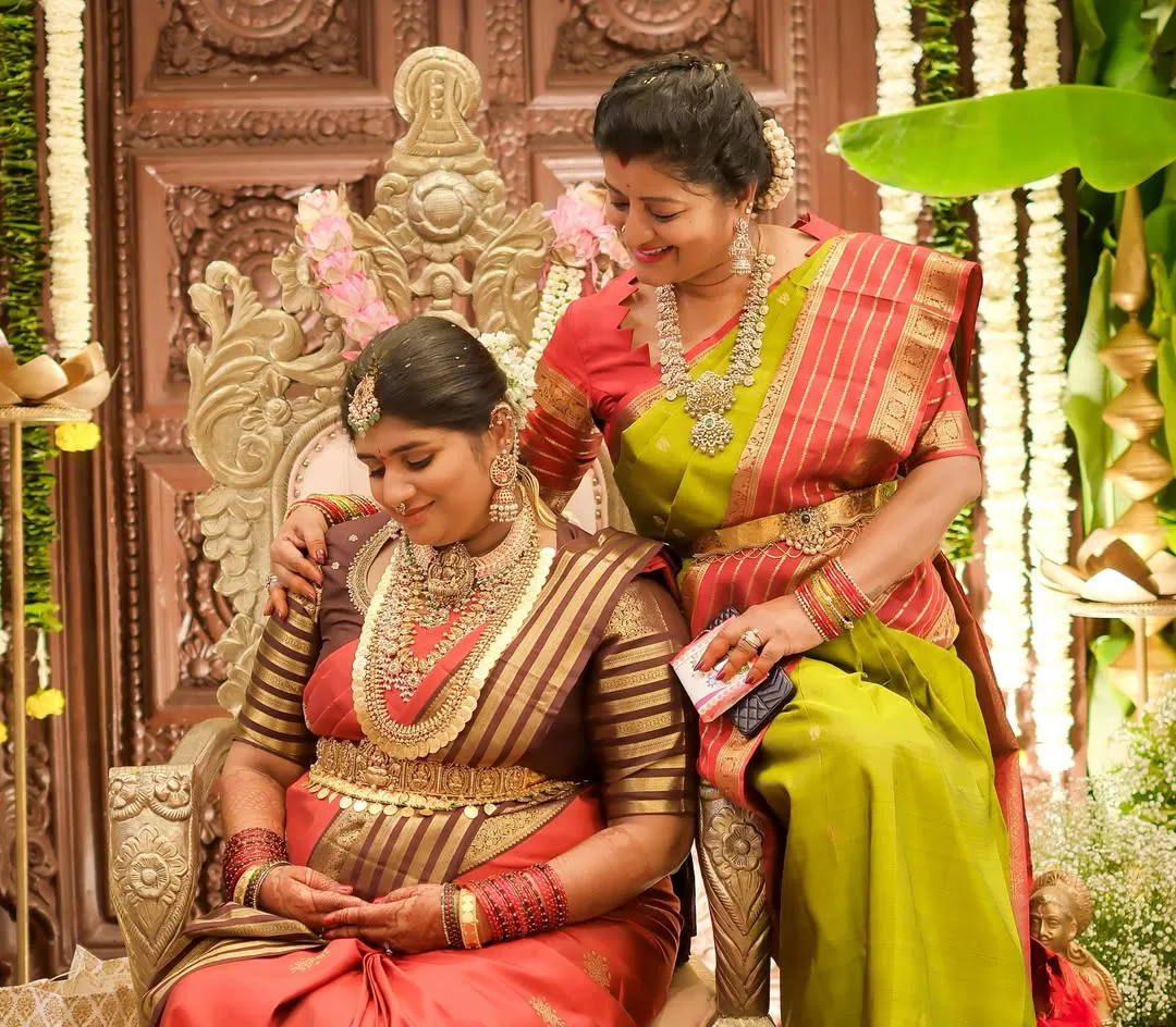 Singer Raghu Kunche daughter Raga Kunche baby shower ceremony photos