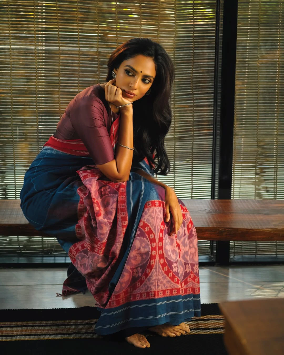 Sobhita Dhulipala Cute Looks in Saree