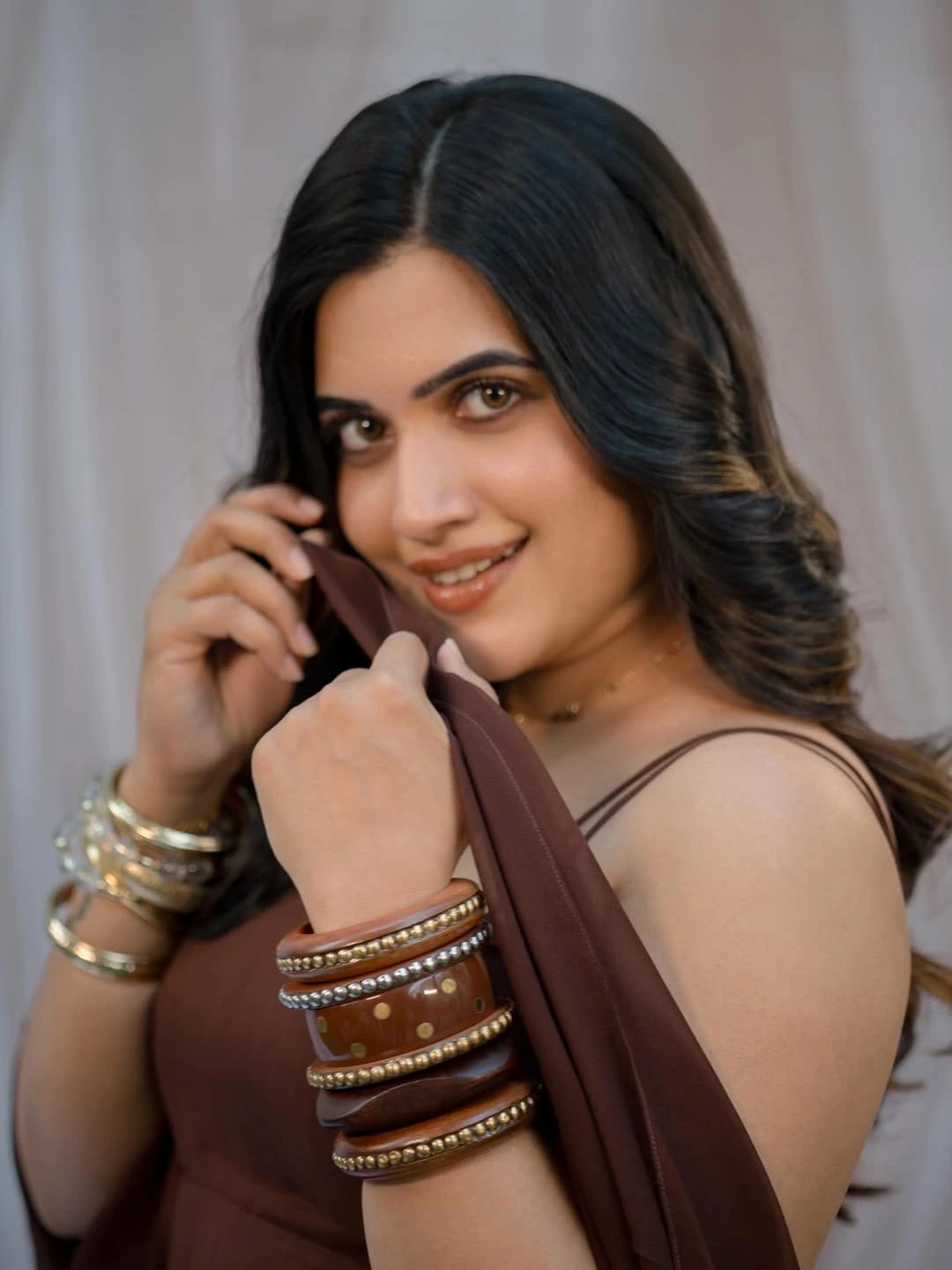 Sravanthi Chokarapu Cute Photos